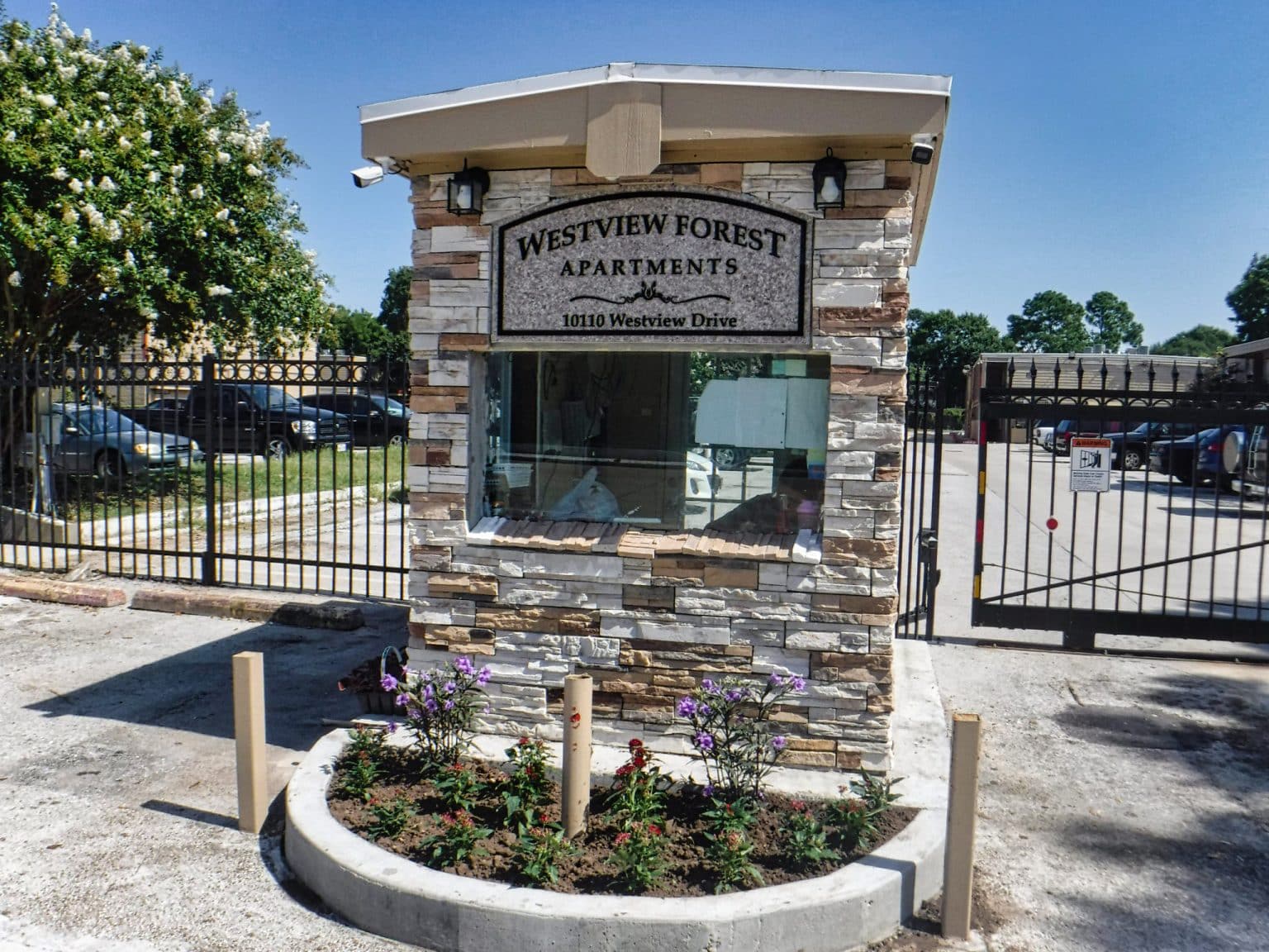 Life at Westview Forest Apartments Houston 77043 Westview Forest